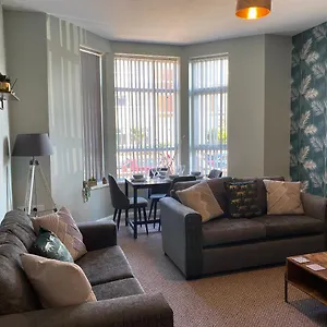 Sleepover 1 Free Parking Sleeps 6 Blackpool